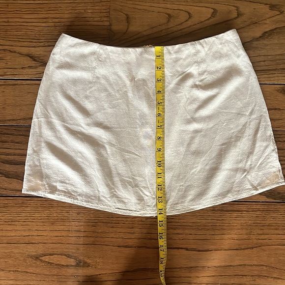 Princess Poly Beige Mini Skirt Size 12 - Picture 4 of 8